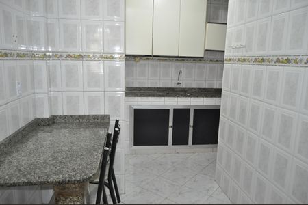 Apartamento para alugar com 67m², 2 quartos e 1 vagaCozinha