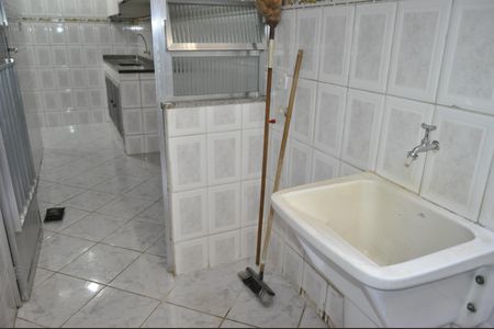 Área de Serviço de apartamento para alugar com 2 quartos, 67m² em Del Castilho, Rio de Janeiro