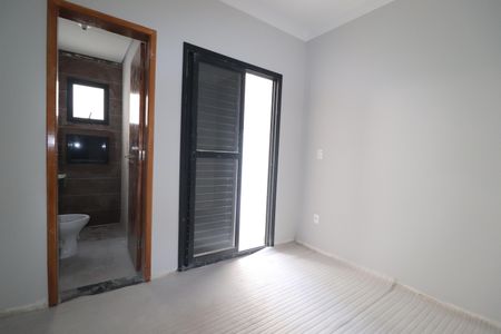 Apartamento à venda com 94m², 2 quartos e 2 vagasSuíte