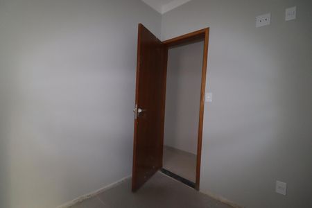 Apartamento à venda com 94m², 2 quartos e 2 vagasQuarto 