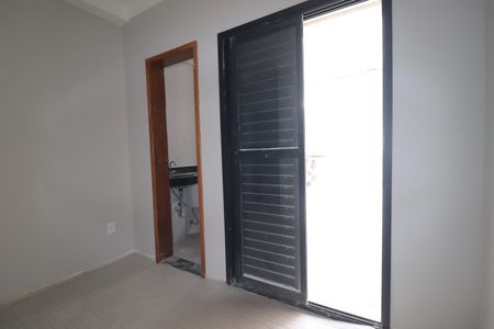 Apartamento à venda com 94m², 2 quartos e 2 vagasSuíte