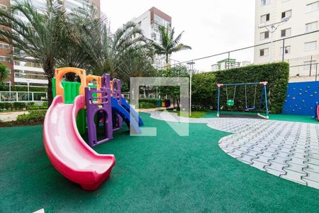 Apartamento à venda com 143m², 3 quartos e 3 vagas Apartamento à venda com 143m², 3 quartos e 3 vagasÁrea comum - Playground