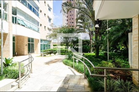 Apartamento à venda com 143m², 3 quartos e 3 vagas Apartamento à venda com 143m², 3 quartos e 3 vagasÁrea comum