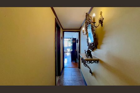 Apartamento à venda com 100m², 2 quartos e sem vaga Apartamento à venda com 100m², 2 quartos e sem vagaCorredor Entrada