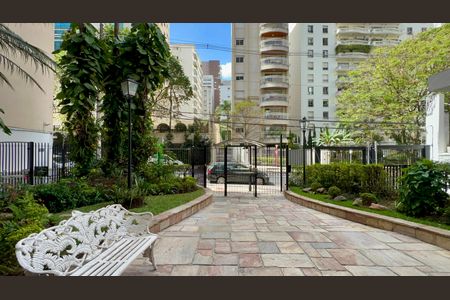 Apartamento à venda com 100m², 2 quartos e sem vaga Apartamento à venda com 100m², 2 quartos e sem vagaEntrada