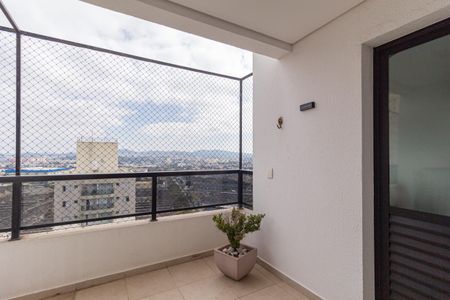 Apartamento à venda com 150m², 3 quartos e 2 vagas Apartamento à venda com 150m², 3 quartos e 2 vagasSacada