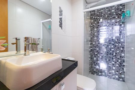 Apartamento à venda com 150m², 3 quartos e 2 vagas Apartamento à venda com 150m², 3 quartos e 2 vagasBanheiro