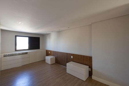 Apartamento à venda com 167m², 3 quartos e 3 vagasSuíte