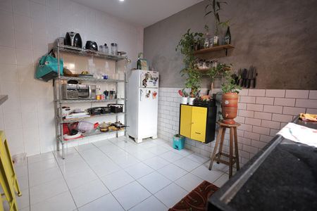 Casa à venda com 264m², 6 quartos e 2 vagas Casa à venda com 264m², 6 quartos e 2 vagasCozinha casa 2