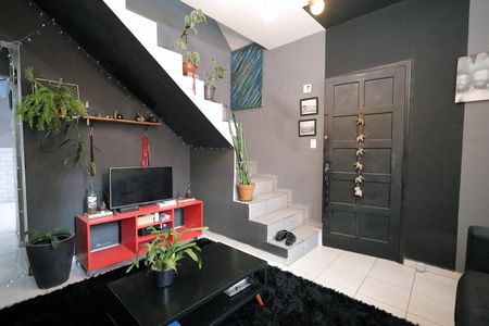 Casa à venda com 264m², 6 quartos e 2 vagas Casa à venda com 264m², 6 quartos e 2 vagasSala casa 2