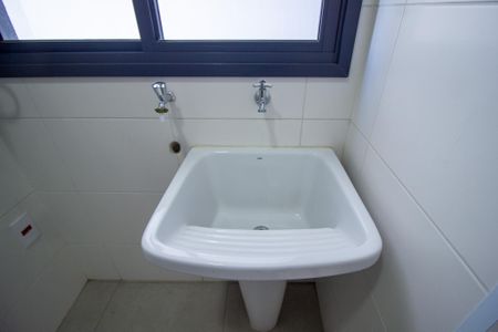 Apartamento para alugar com 72m², 2 quartos e 2 vagasÁrea de Serviço