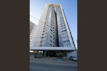 Apartamento para alugar com 72m², 2 quartos e 2 vagasFachada