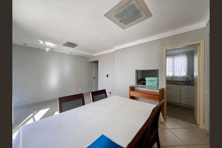 Apartamento à venda com 65m², 2 quartos e 2 vagas Apartamento à venda com 65m², 2 quartos e 2 vagasSala