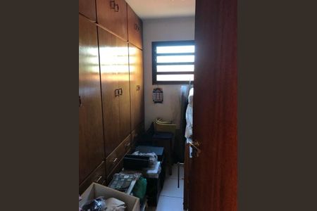 Casa à venda com 3 quartos, 250m² em Jardim Utinga, Santo André