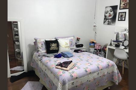 Casa à venda com 250m², 3 quartos e 2 vagas