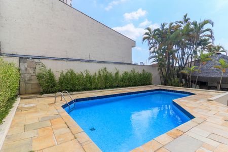 Apartamento à venda com 185m², 3 quartos e 2 vagasÁrea comum - Piscina