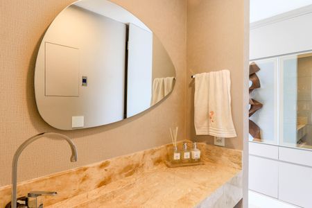 Apartamento à venda com 185m², 3 quartos e 2 vagasBanheiro 2