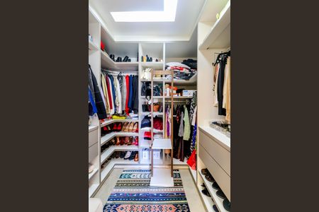 Apartamento à venda com 185m², 3 quartos e 2 vagasCloset da Suíte