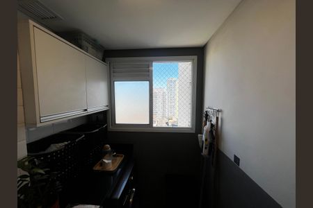 Apartamento à venda com 87m², 2 quartos e 2 vagasLavanderia