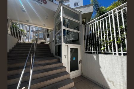 Apartamento à venda com 87m², 2 quartos e 2 vagasElevador