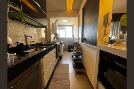 Apartamento à venda com 87m², 2 quartos e 2 vagasCozinha