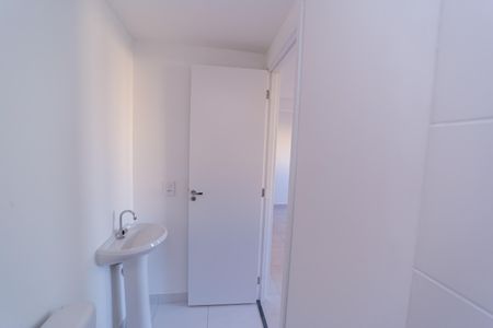 Apartamento à venda com 33m², 2 quartos e sem vagaBanheiro