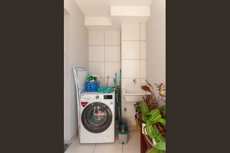 Apartamento à venda com 42m², 2 quartos e sem vaga Apartamento à venda com 42m², 2 quartos e sem vagaÁrea de Serviço