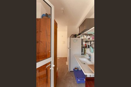 Apartamento à venda com 42m², 2 quartos e sem vaga Apartamento à venda com 42m², 2 quartos e sem vagaCozinha