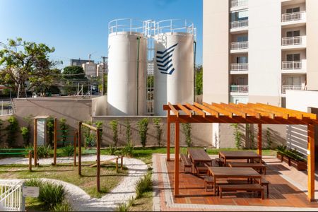 Apartamento à venda com 42m², 2 quartos e sem vaga Apartamento à venda com 42m², 2 quartos e sem vagaVista