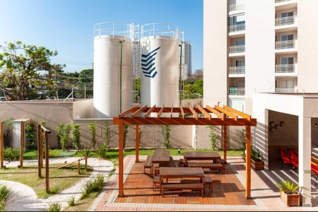 Apartamento à venda com 42m², 2 quartos e sem vaga Apartamento à venda com 42m², 2 quartos e sem vagaVista