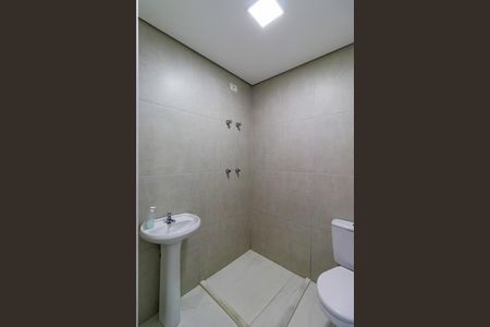 Apartamento à venda com 238m², 4 quartos e 4 vagasBanheiro de Serviço