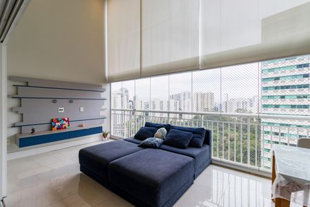 Apartamento à venda com 238m², 4 quartos e 4 vagasVaranda da Sala