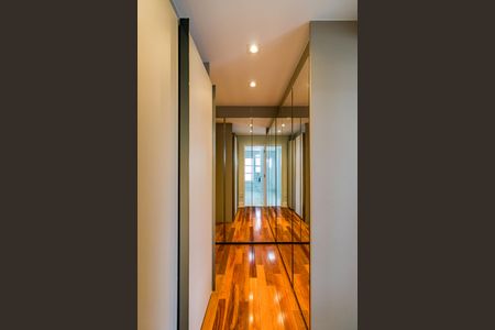 Apartamento à venda com 238m², 4 quartos e 4 vagasQuarto 3