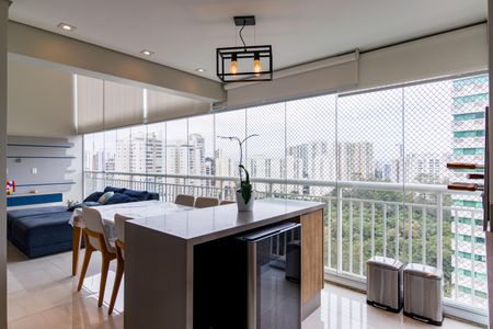 Apartamento à venda com 238m², 4 quartos e 4 vagasVaranda da Sala