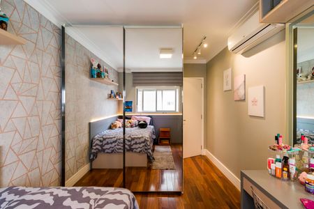 Apartamento à venda com 238m², 4 quartos e 4 vagasQuarto 1