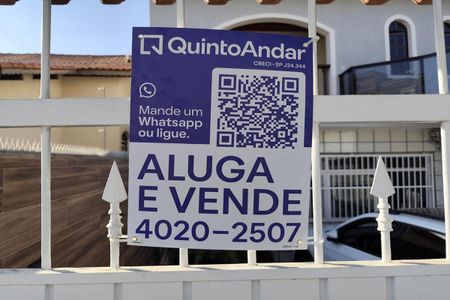 Casa à venda com 271m², 6 quartos e 5 vagasPlaca