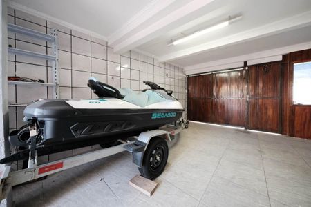 Casa à venda com 271m², 6 quartos e 5 vagasGaragem