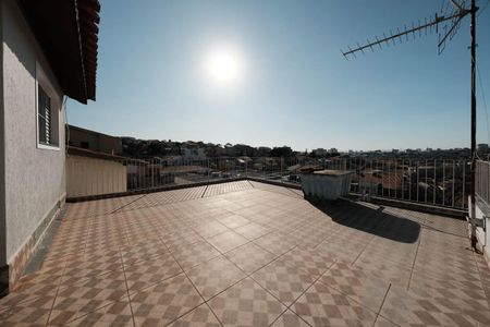Casa à venda com 271m², 6 quartos e 5 vagasVaranda do Quarto 6