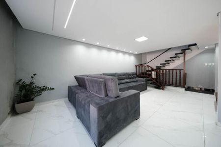 Sala 1 de casa para alugar com 6 quartos, 271m² em Jardim Ipanema(zona Leste), São Paulo