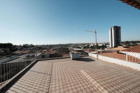 Casa à venda com 271m², 6 quartos e 5 vagasVista do Quarto 5