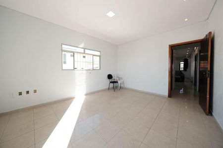 Casa à venda com 271m², 6 quartos e 5 vagasQuarto 6