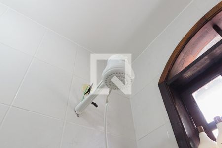 Casa de condomínio para alugar com 500m², 8 quartos e 4 vagas Casa de condomínio para alugar com 500m², 8 quartos e 4 vagasBanheiro da Suíte 7