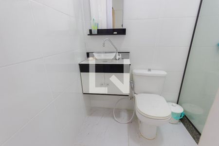 Casa de condomínio para alugar com 500m², 8 quartos e 4 vagas Casa de condomínio para alugar com 500m², 8 quartos e 4 vagasBanheiro da Suíte 2