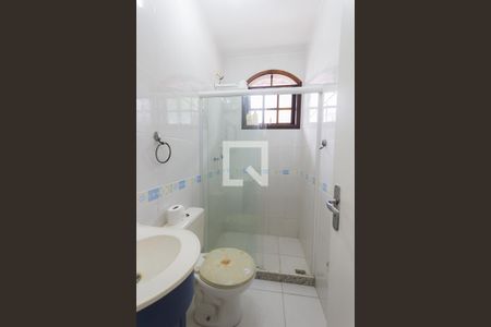 Casa de condomínio para alugar com 500m², 8 quartos e 4 vagas Casa de condomínio para alugar com 500m², 8 quartos e 4 vagasBanheiro da Suíte 7