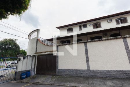 Casa de condomínio para alugar com 500m², 8 quartos e 4 vagas Casa de condomínio para alugar com 500m², 8 quartos e 4 vagasFachada