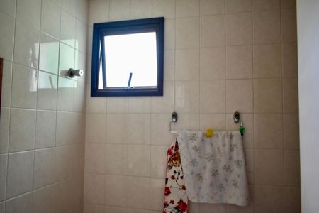 Apartamento à venda com 88m², 3 quartos e 3 vagasBanheiro Social