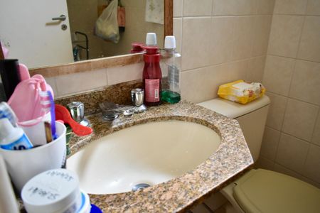 Apartamento à venda com 88m², 3 quartos e 3 vagasBanheiro Social