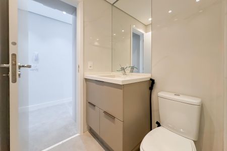 Studio para alugar com 38m², 1 quarto e sem vaga Studio para alugar com 38m², 1 quarto e sem vagaBanheiro