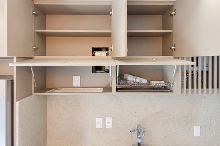 Studio para alugar com 38m², 1 quarto e sem vaga Studio para alugar com 38m², 1 quarto e sem vagaCozinha - Armários