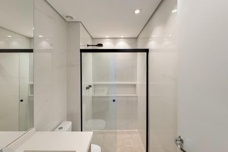 Studio para alugar com 38m², 1 quarto e sem vaga Studio para alugar com 38m², 1 quarto e sem vagaBanheiro